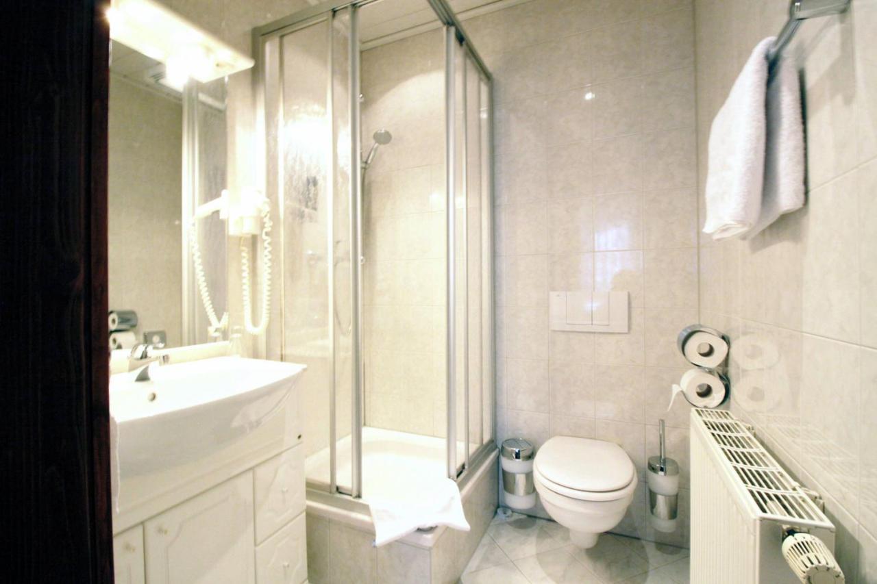 Hotel Promenadenhof Weissensee  Εξωτερικό φωτογραφία